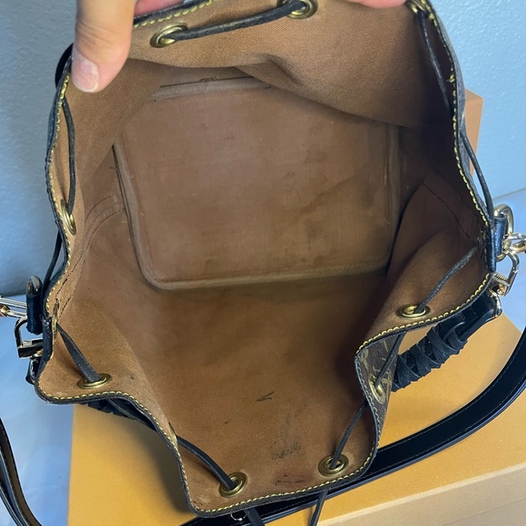 🔥Vintage LOUIS VUITTON Petit Noe Drawstring Shoulder Bag Monogram Leather - Picture 11 of 14